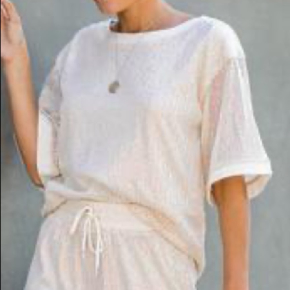 DRESS-UP SHORT SLEEVE SEQUIN TOP CREAM worn 1 time